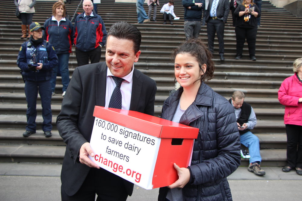 Chloe, 16, met influential MPs including Nick Xenophon during her petition delivery 